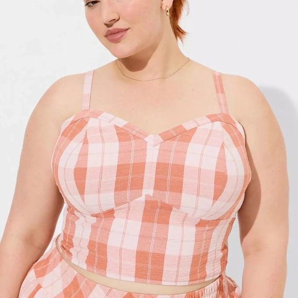 torrid Tops - TORRID Seersucker Sleeveless Bralette